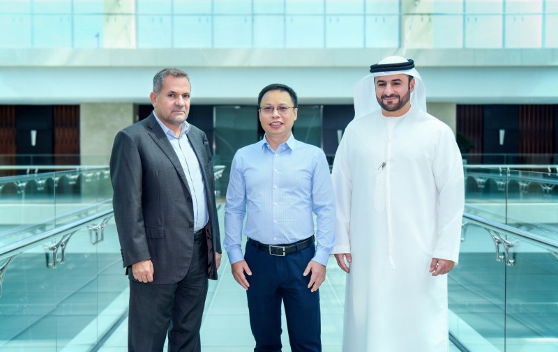 Emirates And Tech Giant Huawei Review Customer-Centric Initiatives